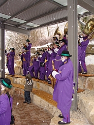 Die Guggenmusik ÜÜberdruck in der Klosterbergschule