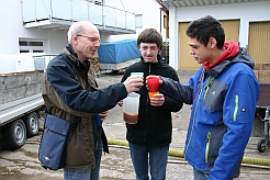 So wird Apfelsaft gemacht