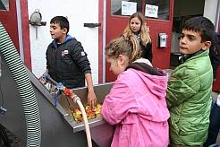 So wird Apfelsaft gemacht