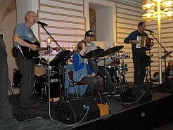 Die Schulband beim Gleichstellungstag