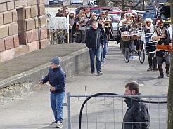 Guggenmusik Überdruck in der Klosterbergschule