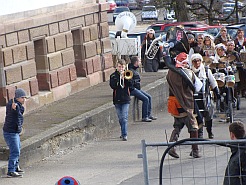 Guggenmusik Überdruck in der Klosterbergschule