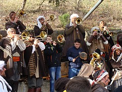 Guggenmusik Überdruck in der Klosterbergschule
